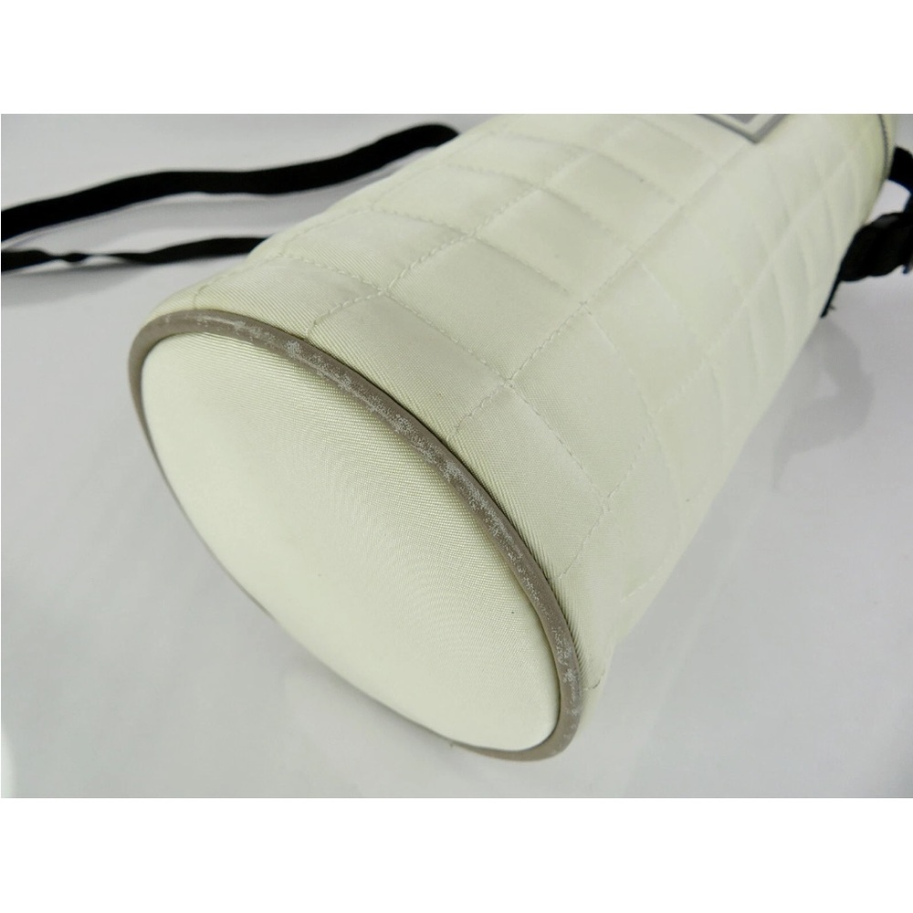CHANEL White Quilted Bottle Carrier - Picture 8 of 16